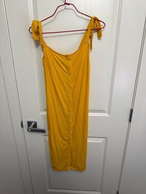 midi dress for petite women Petite Forever Fit Adjustable Midi Dress | RareReach 4'8